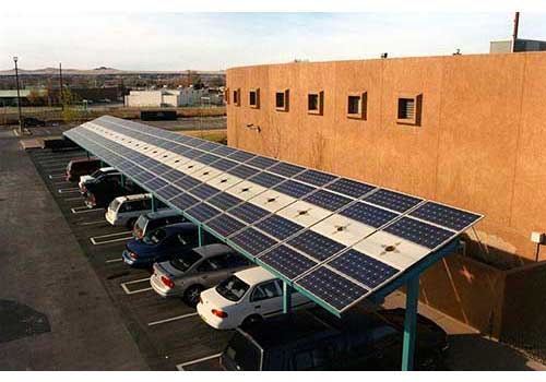 découvrez notre abri voiture photovoltaïque, une solution innovante et écologique pour protéger votre véhicule tout en produisant votre propre énergie solaire. alliez praticité et respect de l'environnement avec cet abri esthétique et fonctionnel.