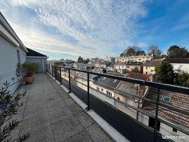 découvrez nos offres d'achat de toits terrasses à nantes. profitez d'un espace extérieur unique et moderne pour vos projets immobiliers. transformez votre toit en un lieu de vie agréable et esthétique, tout en bénéficiant d'une vue imprenable sur la ville.