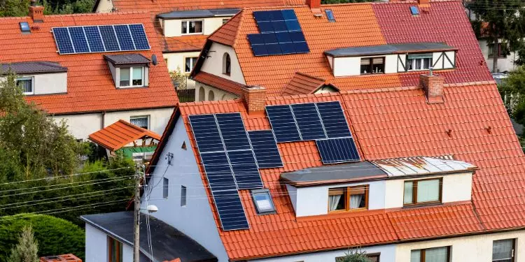 découvrez comment bénéficier de l'aide de l'anah pour l'installation de panneaux solaires. profitez d'un accompagnement financier et technique pour réduire vos factures d'énergie et agir pour l'environnement grâce à des solutions d'énergie renouvelable.