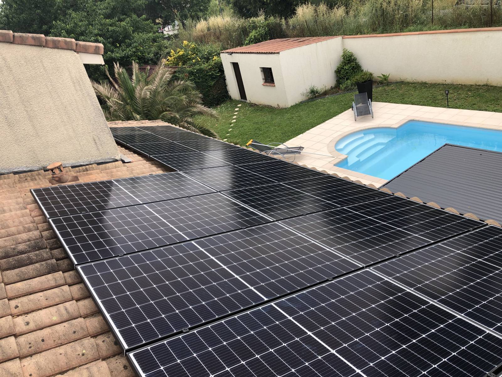 découvrez notre guide complet sur l'aide photovoltaïque et les différentes subventions disponibles pour vous aider à installer des panneaux solaires. profitez d'un soutien financier pour réduire vos coûts d'énergie et contribuer à un avenir durable.