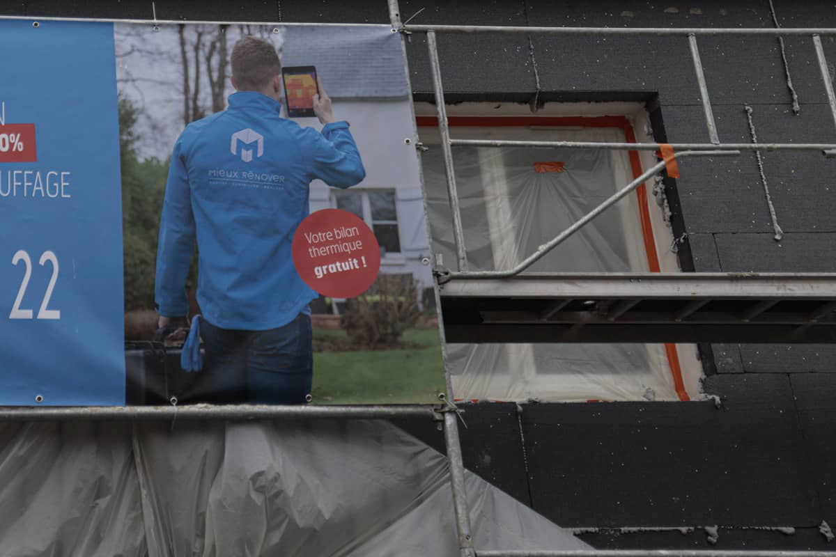 découvrez les aides pour l'isolation des combles en 2025. profitez de subventions et d'incitations gouvernementales pour améliorer l'efficacité énergétique de votre maison tout en réduisant vos factures d'énergie. informez-vous sur les dispositifs disponibles et les conditions d'éligibilité.