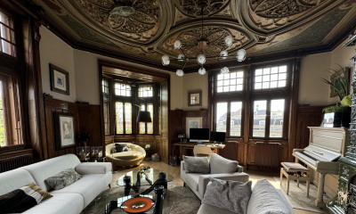 découvrez notre appartement avec terrasse à strasbourg, un espace lumineux et moderne au cœur de la ville. profitez d'un cadre de vie agréable, idéal pour se détendre en extérieur tout en étant à proximité des commodités.