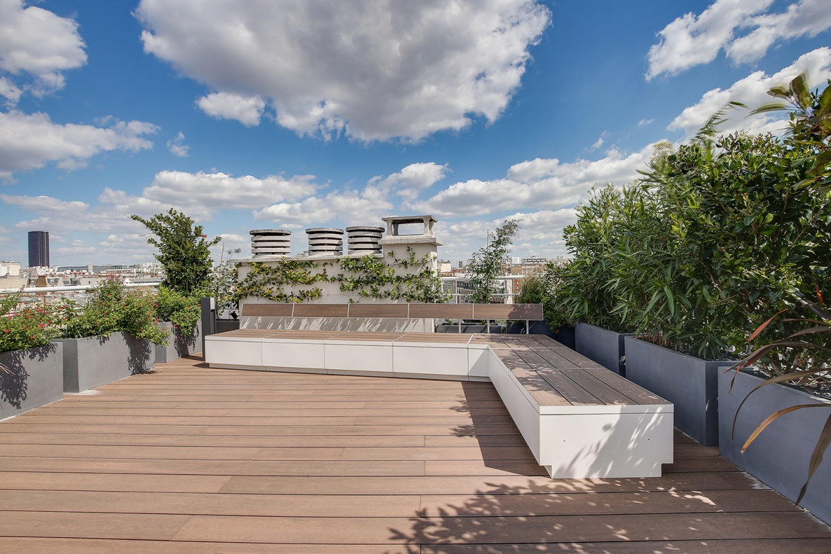 découvrez les services d'un architecte spécialisé en terrasses à paris. transformez votre espace extérieur en un véritable havre de paix alliant design moderne et fonctionnalité. profitez d'une expertise locale pour concevoir la terrasse de vos rêves.