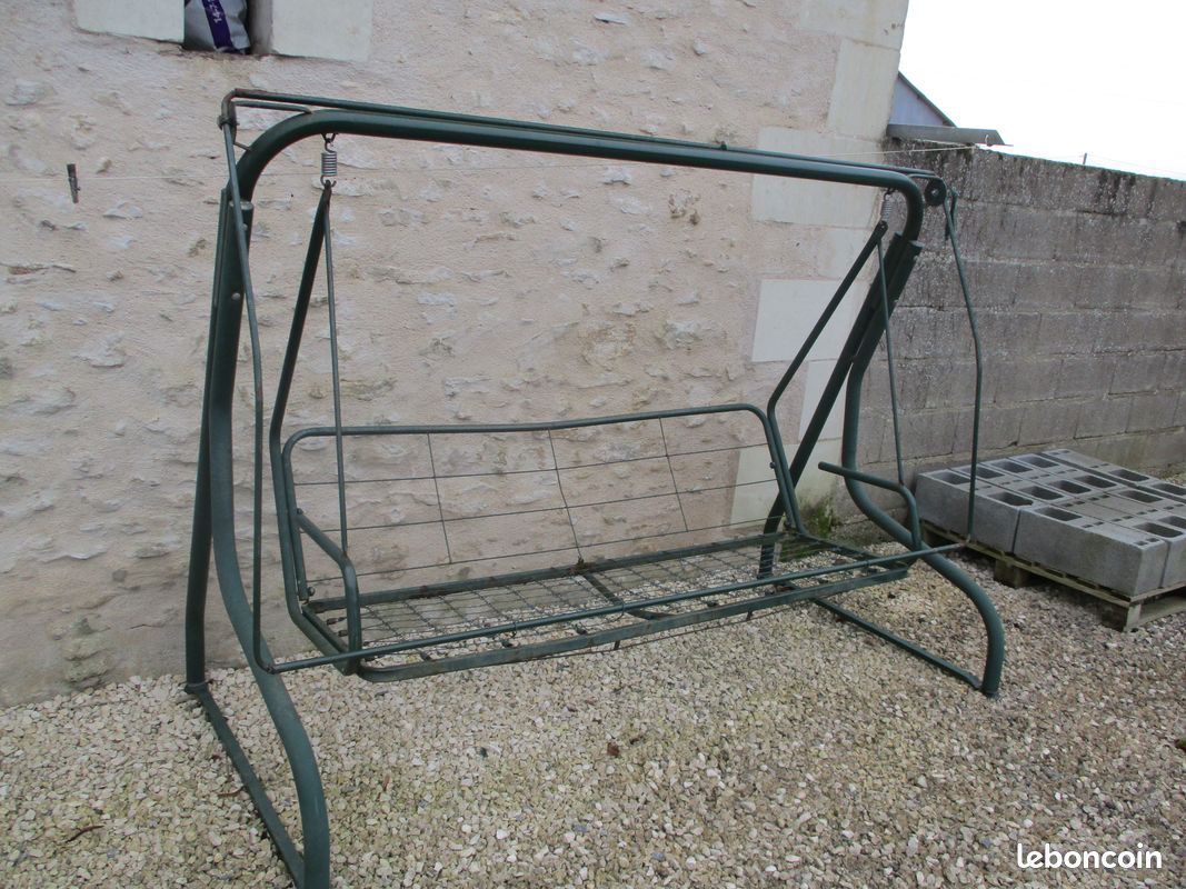 découvrez notre sélection d'armatures pour balancelles, idéales pour apporter confort et style à votre espace extérieur. fabriquées avec des matériaux durables, ces structures garantissent une résistance optimale et une facilité d'assemblage. transformez votre jardin en une oasis de détente !