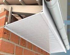 découvrez l'importance de l'avant-toit dans l'architecture et la construction. apprenez comment cet élément protège votre maison des intempéries tout en ajoutant une touche esthétique à votre façade. explorez les différents styles et matériaux pour concevoir un avant-toit qui allie fonctionnalité et design.