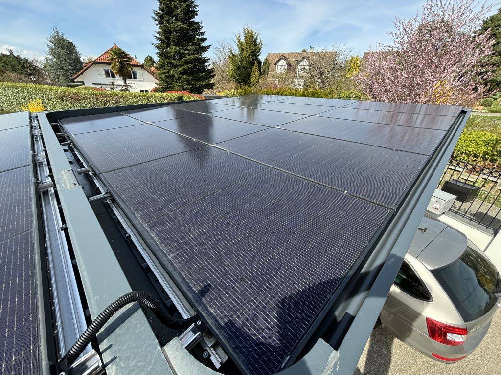 découvrez les nombreux avantages des carports solaires edf : une solution écologiques qui offre ombre et protection pour votre véhicule tout en générant de l'énergie renouvelable. optimisez votre espace extérieur tout en faisant un geste pour la planète.
