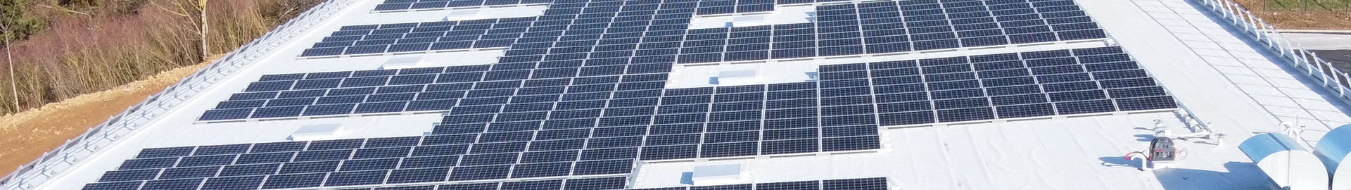 découvrez les avantages économiques d'un toit photovoltaïque : réduisez vos factures d'électricité, augmentez la valeur de votre propriété et contribuez à une énergie durable tout en bénéficiant d'aides financières et de subventions. investir dans l'énergie solaire est un choix judicieux pour un avenir économique et écologique.