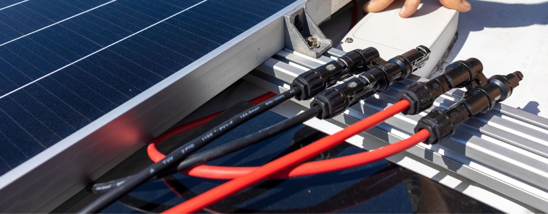 découvrez les nombreux avantages des kits solaires : économies d'énergie, indépendance énergétique, impact écologique réduit, et facilité d'installation. optez pour une solution durable et économique pour alimenter votre maison grâce à l'énergie solaire.