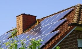 découvrez les nombreux avantages des panneaux photovoltaïques : une source d'énergie renouvelable, des économies sur votre facture d'électricité et une valeur ajoutée à votre propriété. informez-vous sur les bénéfices écologiques et financiers de cette technologie durable.