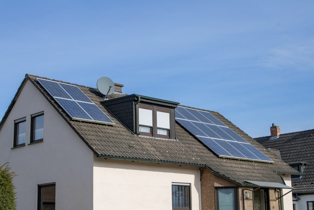 découvrez les multiples avantages des panneaux solaires : une énergie renouvelable, des économies sur vos factures d'électricité, une réduction de votre empreinte carbone et une valorisation de votre patrimoine. optez pour une solution durable et économique pour un avenir plus vert.