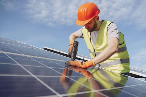découvrez les avantages des panneaux photovoltaïques en normandie : une solution énergétique durable, des économies sur vos factures d'électricité, et un soutien à la transition écologique. optez pour une énergie renouvelable et profitez du potentiel solaire de cette région.