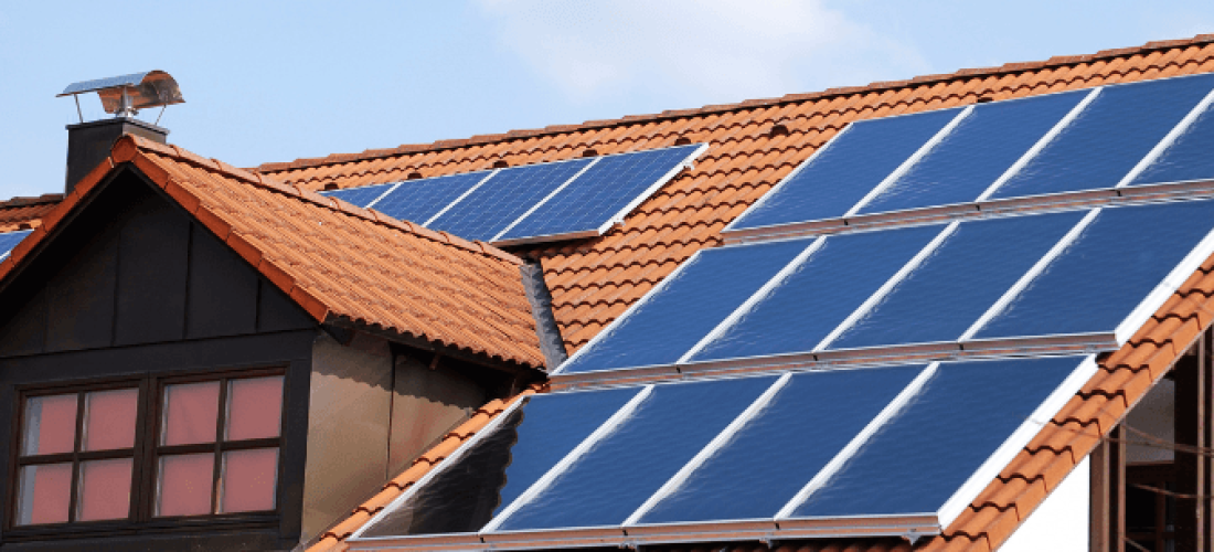 découvrez les nombreux avantages des toits photovoltaïques : économies d'énergie, réduction de l'empreinte carbone, valorisation de votre immobilier et autoconsommation électrique. transformez votre toit en une source d'énergie renouvelable et participez à la transition énergétique.