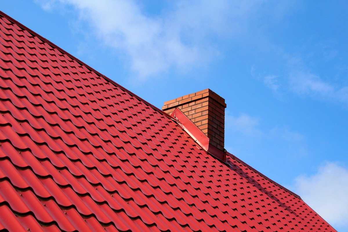 découvrez les nombreux avantages des tuiles photovoltaïques pour votre maison : esthétique, intégration harmonieuse dans l'architecture, production d'énergie renouvelable, réduction des factures d'électricité et valorisation de votre bien immobilier. optez pour une solution écologique et économique avec les tuiles photovoltaïques.