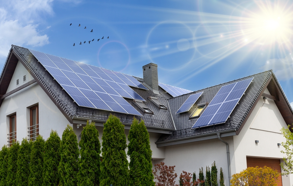 découvrez les nombreux avantages des tuiles solaires : une solution écologique pour capter l'énergie solaire, réduire vos factures d'électricité, ajouter de la valeur à votre maison et contribuer à une planète plus verte. informez-vous sur cette alternative innovante et esthétique pour votre toiture.