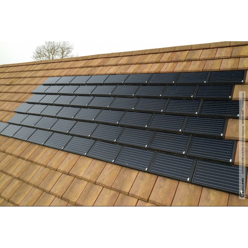 découvrez les avantages des tuiles solaires terreal : performance énergétique, esthétique unique, respect de l'environnement et durabilité. optez pour une solution innovante qui valorise votre habitat tout en réduisant votre empreinte carbone.