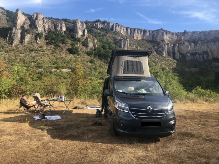 découvrez des avis fiables sur la location de toits pour vos événements ou projets. comparez les offres, lisez les retours d'expérience et choisissez le meilleur emplacement pour votre prochain projet.