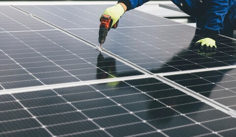 découvrez tout ce qu'il faut savoir sur le bail de panneaux photovoltaïques : conditions, avantages et modalités pour maximiser votre investissement dans l'énergie solaire.