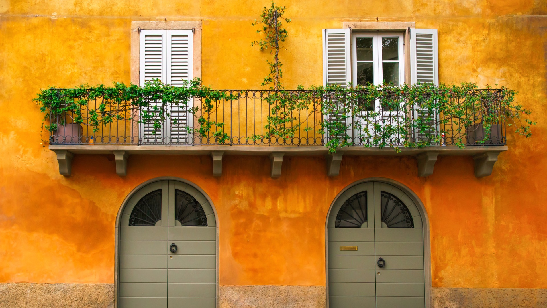découvrez comment aménager et décorer votre balcon pour en faire un espace de détente agréable et stylé. trouvez des idées pratiques, des conseils d'entretien et des inspirations pour transformer ce petit coin extérieur en un véritable havre de paix.