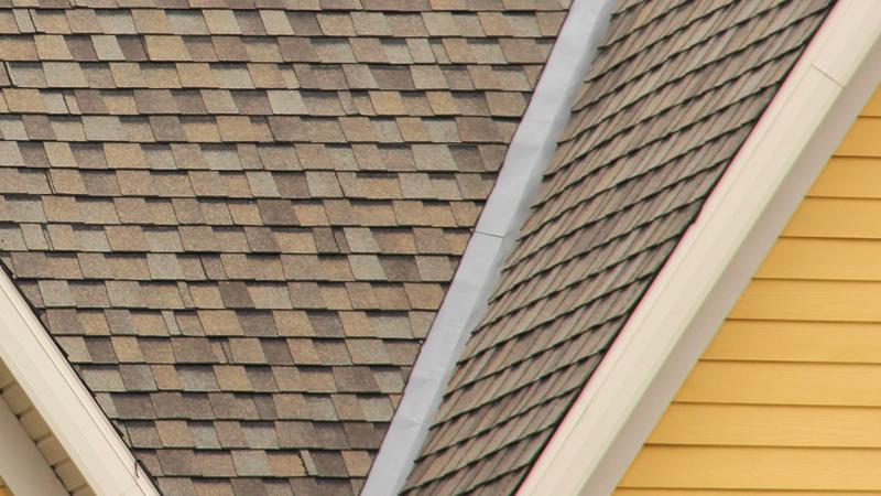 découvrez notre guide complet sur les bardeaux, leur utilisation, types disponibles, et conseils d'installation pour protéger votre toiture tout en ajoutant une touche esthétique à votre maison.