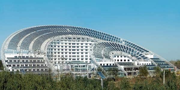 découvrez les avantages des bâtiments photovoltaïques durables, une solution innovante pour allier efficacité énergétique et respect de l'environnement. adoptez une construction responsable qui optimise l'utilisation des sources d'énergie renouvelables.