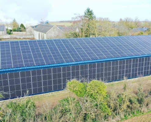 découvrez les enjeux liés au bruit des toits photovoltaïques : impact sonore, solutions pour réduire les nuisances et avantages environnementaux des panneaux solaires.