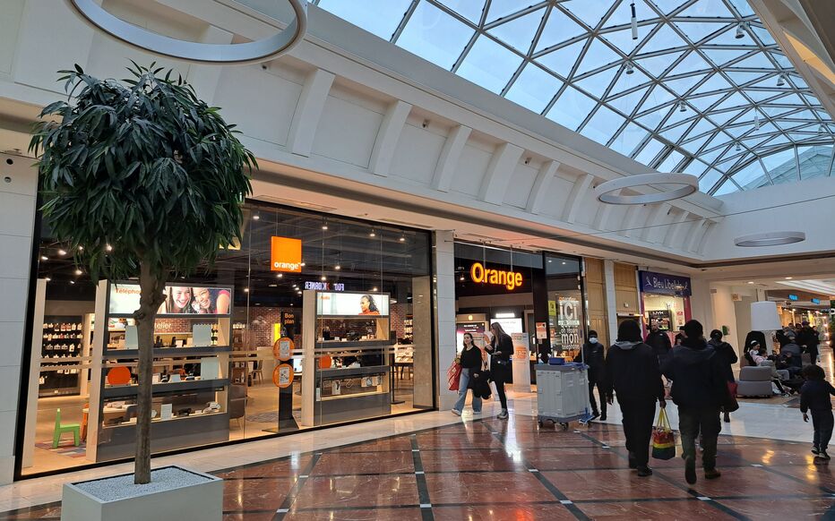 découvrez les risques et les mesures de prévention contre le cambriolage par le toit. protégez votre maison avec des conseils pratiques et des solutions de sécurité adaptées.