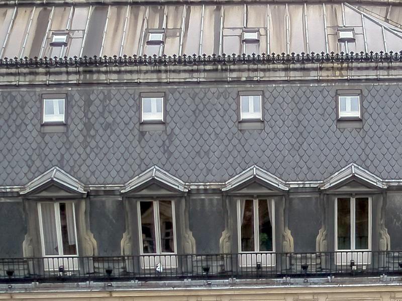 découvrez notre sélection de châssis tabatière, alliant design élégant et fonctionnalité. idéaux pour ajouter une touche moderne à vos espaces tout en optimisant la lumière naturelle, nos châssis sont conçus pour répondre à vos besoins esthétiques et pratiques.