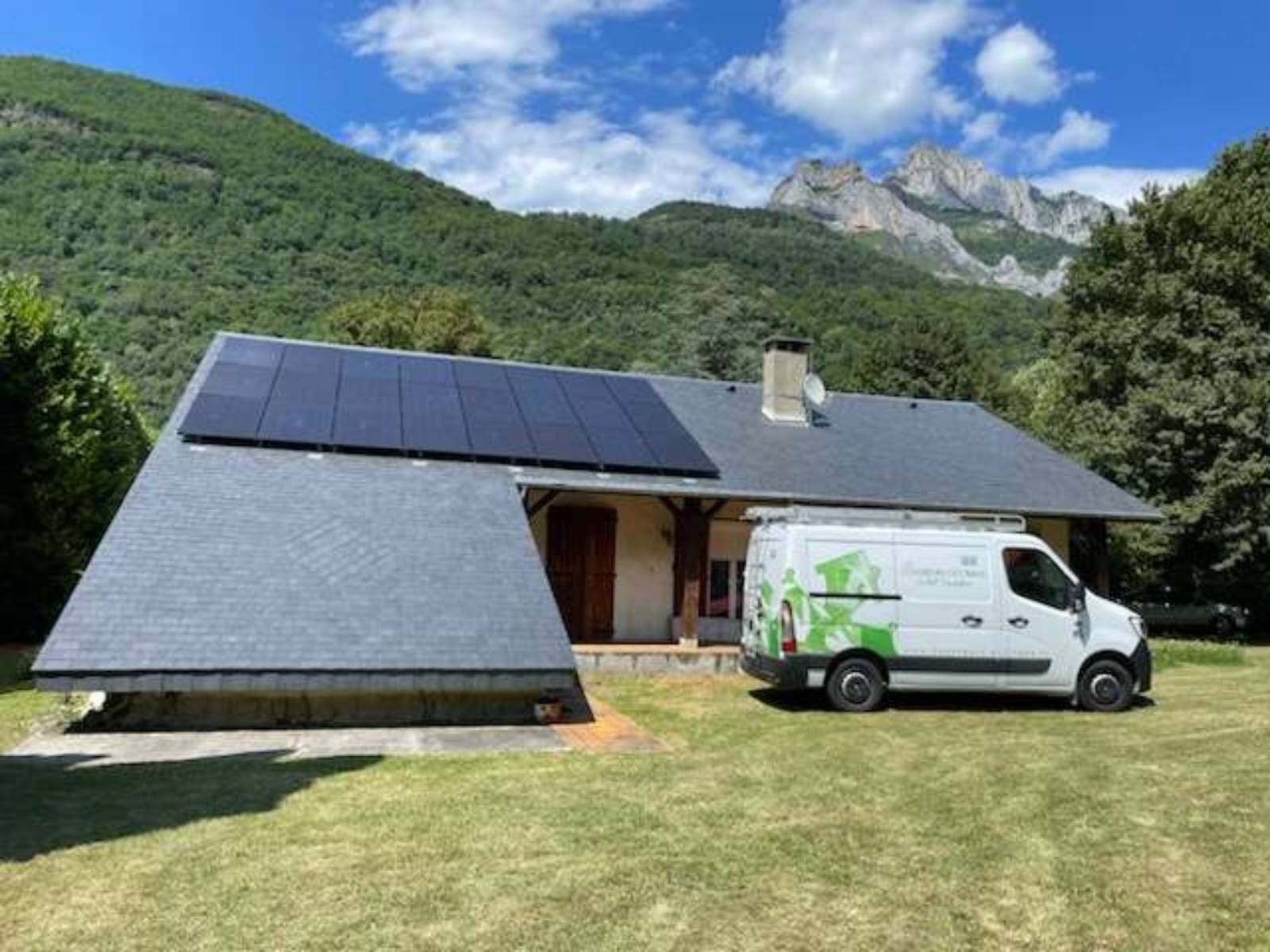découvrez comment choisir le toit photovoltaïque idéal pour maximiser l'efficacité énergétique de votre maison. comparez les types de panneaux, l'orientation, et les conditions locales pour tirer le meilleur parti de l'énergie solaire.