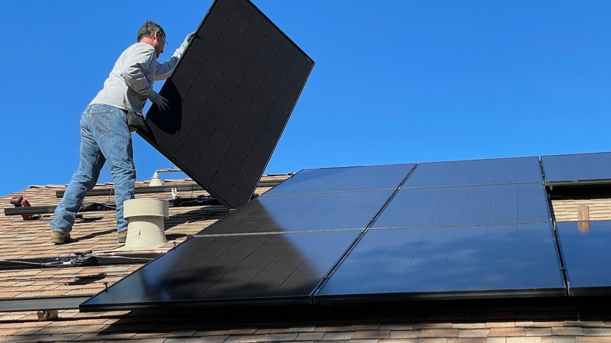 découvrez comment faire le meilleur choix de panneaux solaires pour votre maison. comparez les types, les performances et les coûts pour maximiser votre investissement et minimiser votre empreinte écologique.