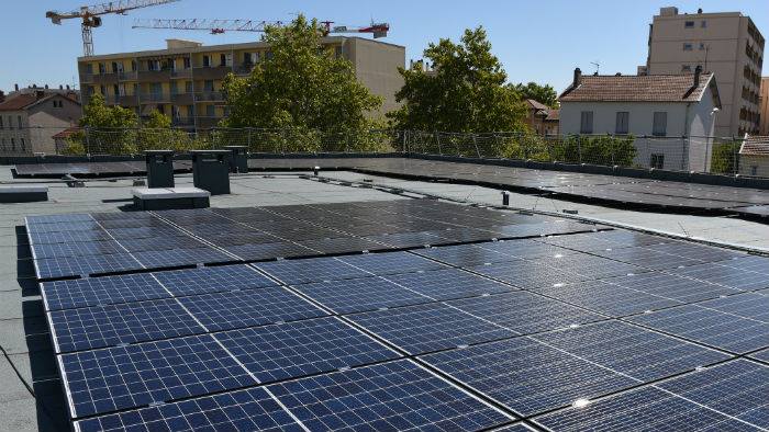 découvrez coopérative toits romans, votre partenaire pour des solutions photovoltaïques durables. profitez d'une énergie renouvelable pour un avenir plus vert, tout en soutenant l'économie locale et en réduisant votre empreinte carbone.
