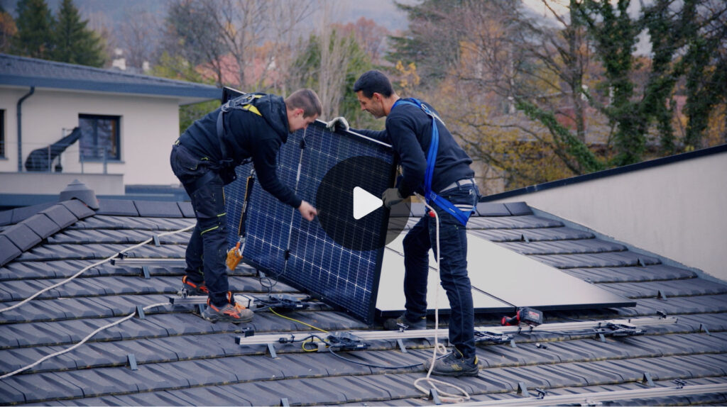 découvrez la coopérative toits romans, votre partenaire pour une solution photovoltaïque durable. engagez-vous dans la transition énergétique avec des installations solaires performantes et respectueuses de l'environnement. transformez votre toit en une source d'énergie renouvelable et contribuez à un avenir meilleur.