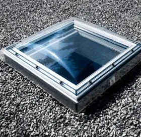 découvrez l'élégance et les avantages d'une coupole sur toit plat. idéale pour maximiser l'apport lumineux et apporter une touche architecturale unique à vos espaces, cette solution allie esthétisme et fonctionnalité. apprenez-en plus sur les matériaux, les styles et les conseils d'installation.