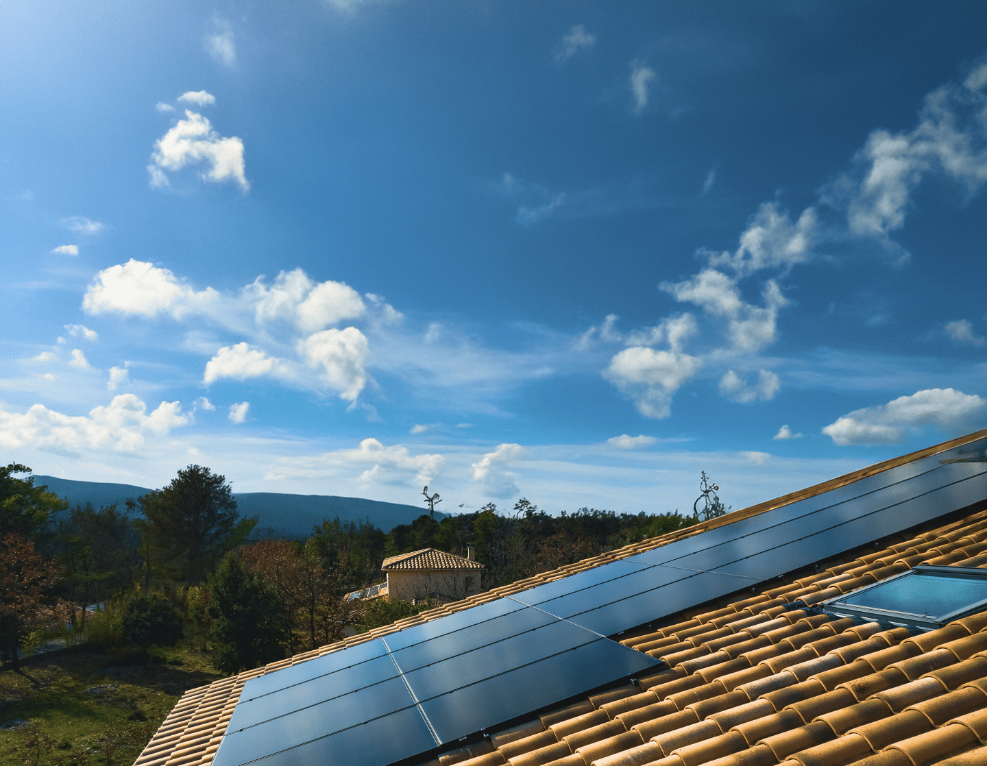 découvrez tout ce qu'il faut savoir sur le coût et les options de financement des panneaux solaires. informez-vous sur les aides disponibles, les retours sur investissement et les solutions pour rendre votre transition vers les énergies renouvelables plus accessible.