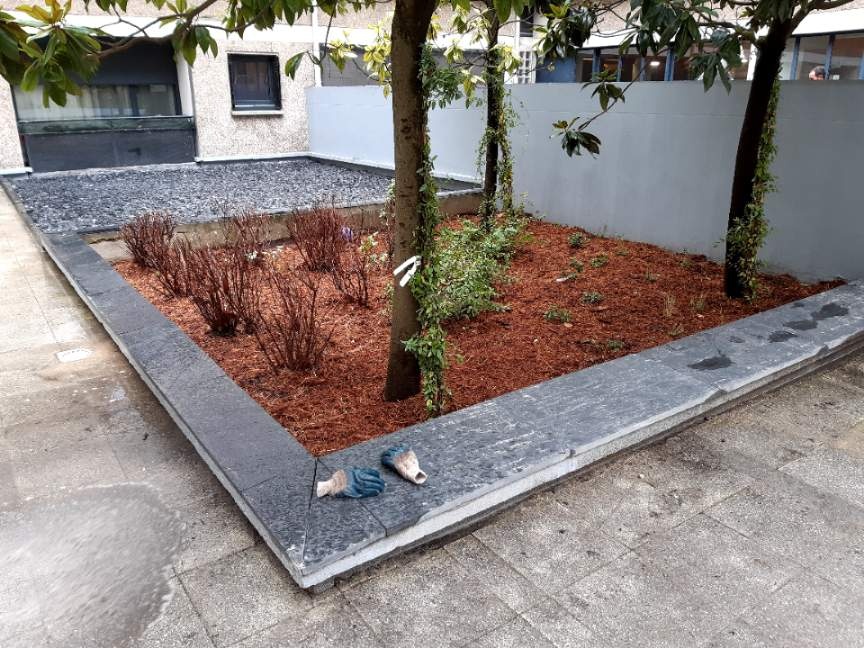 découvrez tout sur la couvertine, un élément essentiel pour la protection de vos murs et toitures. apprenez ses avantages, ses types et comment l'installer efficacement pour garantir l'étanchéité et le style de votre habitat.