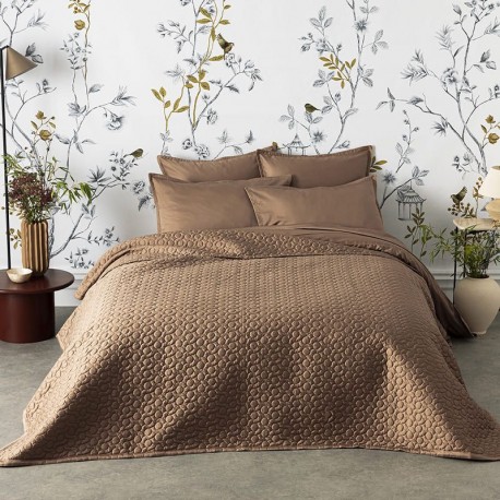 découvrez notre large gamme de couvertures et de plaids, idéaux pour ajouter confort et chaleur à votre intérieur. que ce soit pour vous blottir sur le canapé ou pour embellir votre décoration, nos produits allient style et qualité. trouvez la couverture parfaite qui répond à vos besoins dès maintenant !