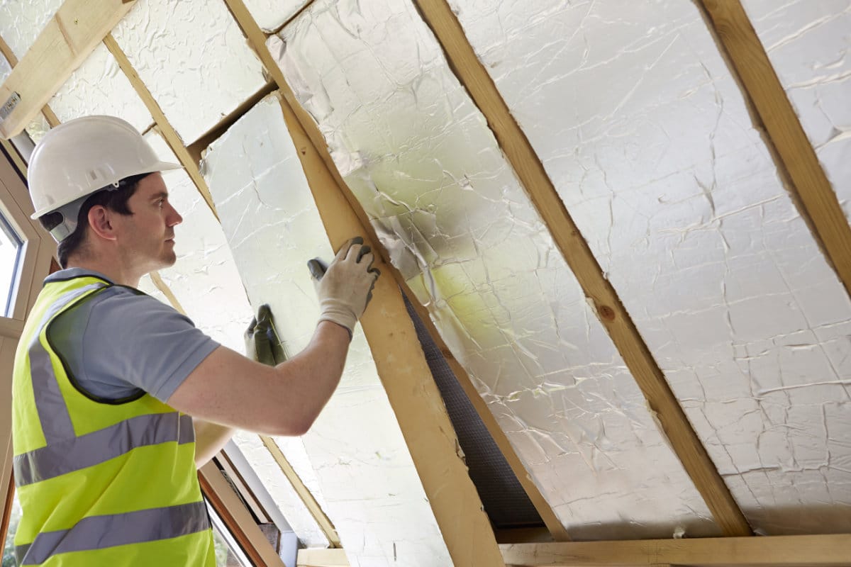 découvrez comment le crédit d'impôt toiture 2025 peut vous aider à financer vos travaux de rénovation. informez-vous sur les conditions d'éligibilité, les montants disponibles et les démarches à suivre pour bénéficier de cette aide fiscale qui permet d'améliorer l'efficacité énergétique de votre habitation tout en réduisant vos impôts.