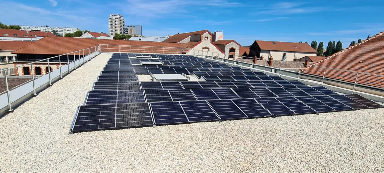 découvrez comment obtenir des panneaux photovoltaïques pour votre toit terrasse et profitez d'une énergie renouvelable, économique et durable. informez-vous sur les étapes de la demande, les avantages fiscaux et les solutions sur mesure adaptées à votre espace. transformez votre toit en source d'énergie verte dès aujourd'hui!