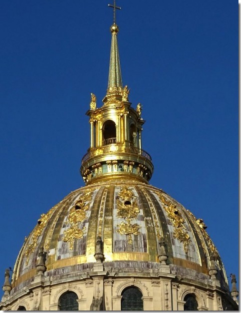 découvrez l'univers fascinant des dômes, structures architecturales à la fois esthétiques et fonctionnelles, alliant tradition et innovation. explorez leur histoire, leurs applications et leur impact sur l'environnement.