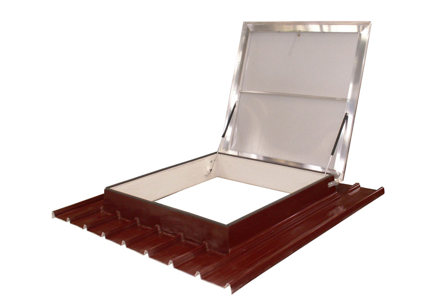 découvrez le dôme en bac acier, une solution innovante et esthétique pour vos projets de construction. résistant et polyvalent, il s'adapte à vos besoins tout en offrant une protection optimale contre les intempéries.