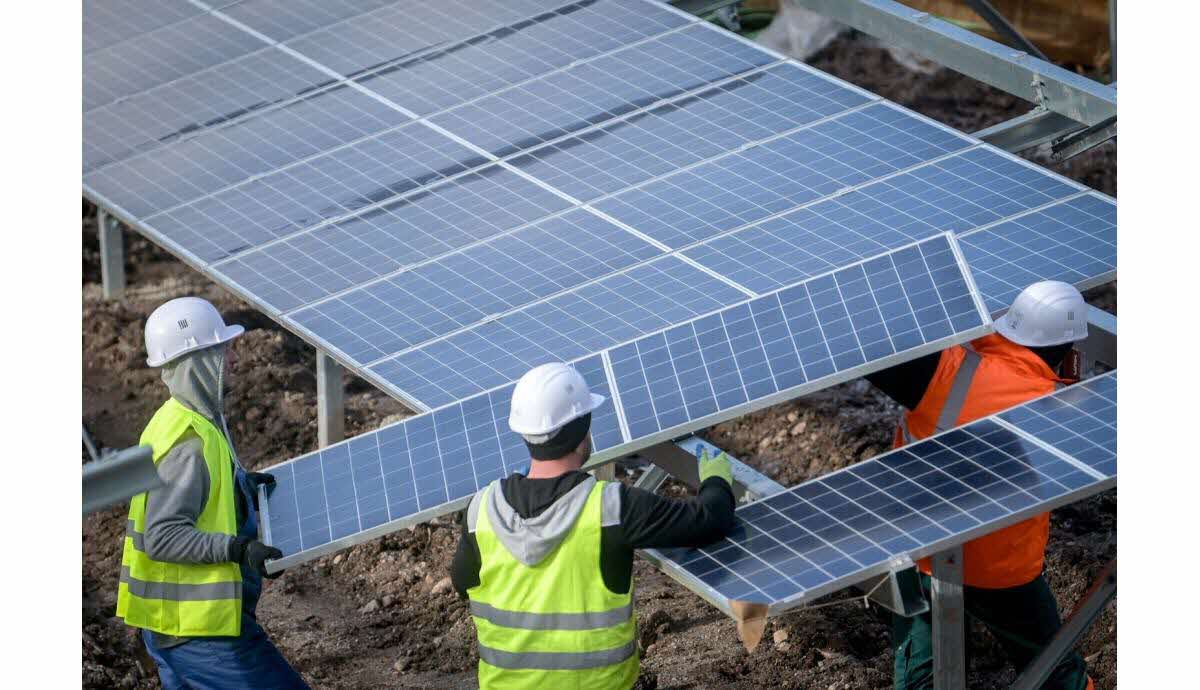 découvrez comment le photovoltaïque peut vous aider à réaliser des économies d'énergie significatives. apprenez les avantages de l'énergie solaire pour réduire vos factures d'électricité tout en contribuant à la protection de l'environnement.