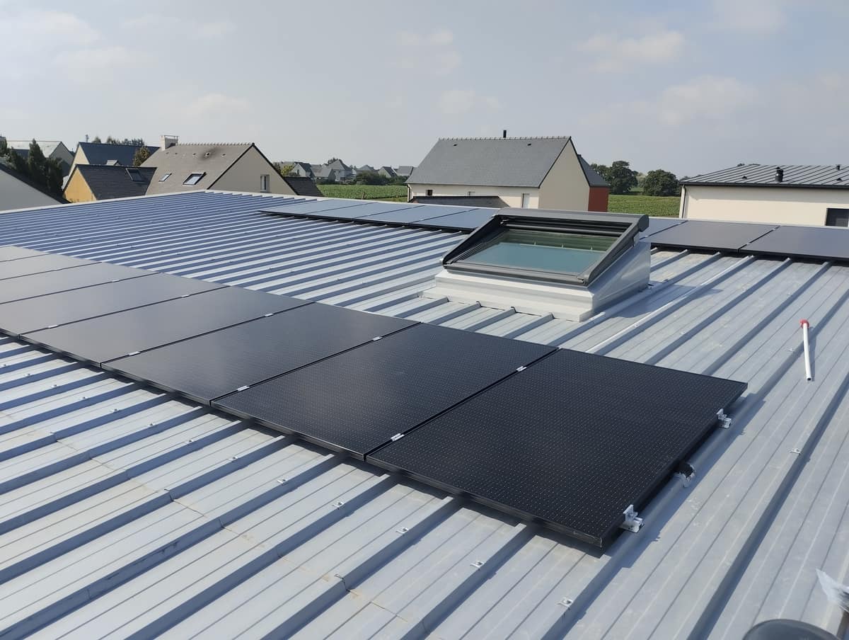 découvrez comment les panneaux photovoltaïques peuvent vous permettre de réaliser des économies significatives sur vos factures d'énergie. informez-vous sur les avantages, les aides financières disponibles et les solutions durables pour un avenir plus vert.