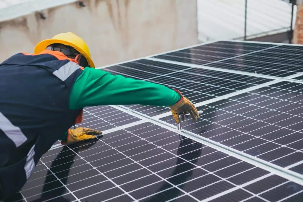 découvrez comment les économies photovoltaïques peuvent transformer votre facture d'électricité. apprenez les avantages financiers et environnementaux de l'énergie solaire, ainsi que des conseils pratiques pour maximiser vos économies grâce aux panneaux solaires.