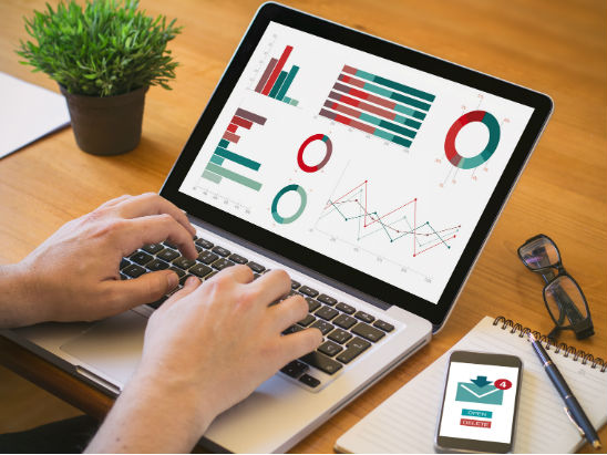 découvrez comment optimiser votre efficacité commerciale grâce à des stratégies innovantes et des outils performants. augmentez vos ventes, améliorez la relation client et atteignez vos objectifs grâce à des techniques éprouvées.