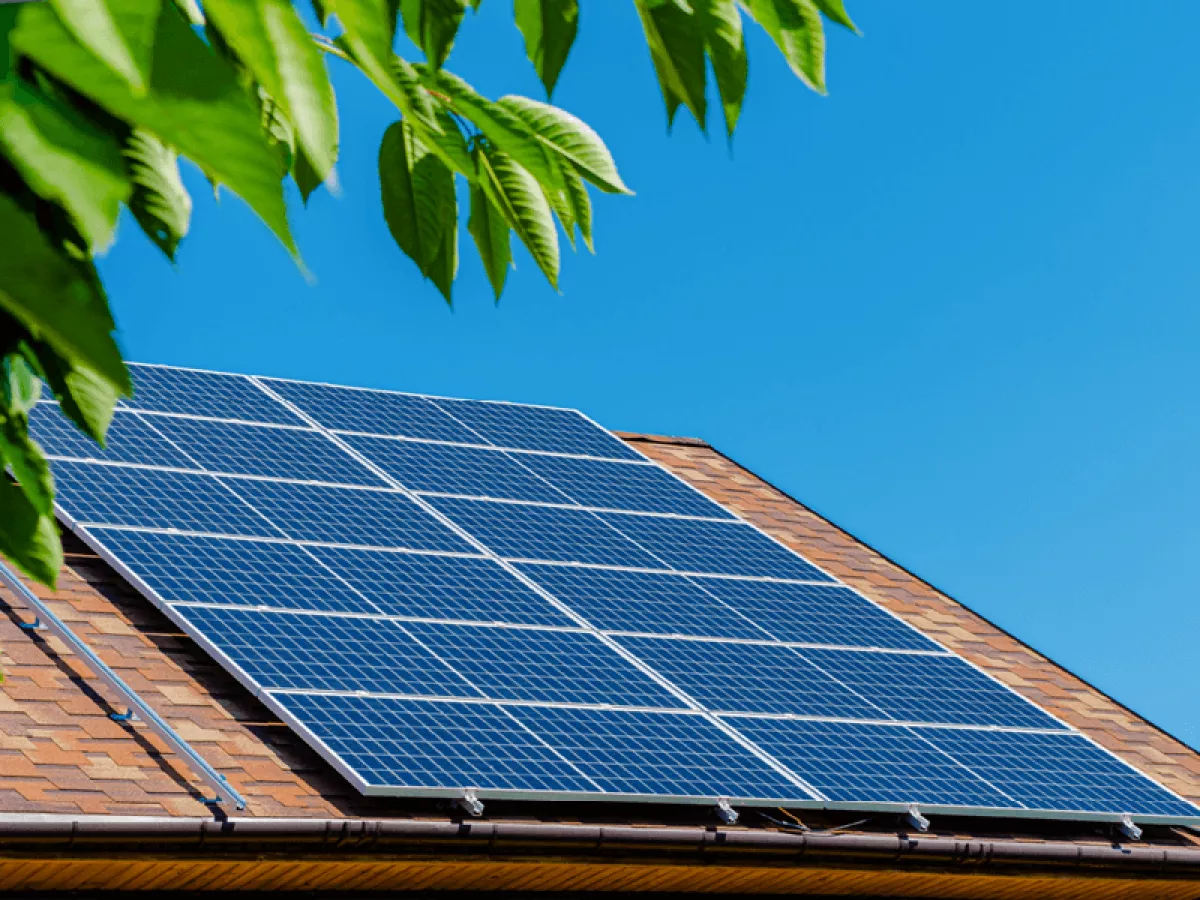 découvrez les avantages de l'énergie photovoltaïque pour une transition énergétique durable. apprenez comment installer des panneaux solaires, réduire vos factures d'électricité et contribuer à la protection de l'environnement grâce à une source d'énergie renouvelable.