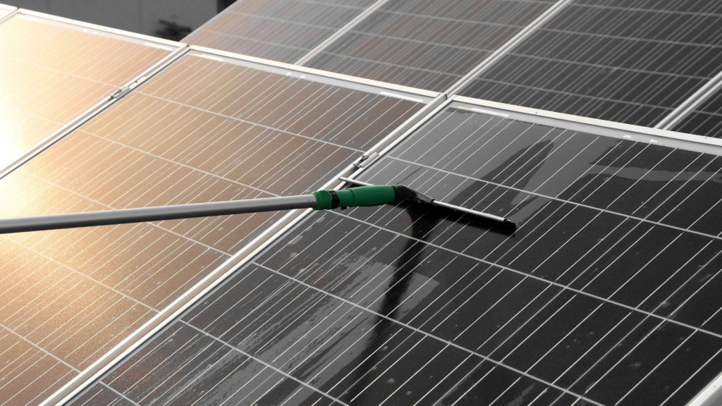 découvrez nos conseils et services d'entretien photovoltaïque pour optimiser la performance de vos panneaux solaires. assurez la durabilité de votre installation tout en maximisant votre production d'énergie.