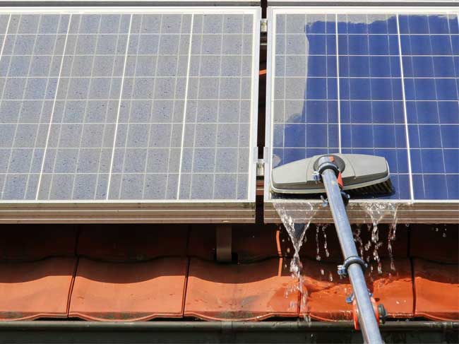 découvrez nos conseils et services d'entretien pour panneaux photovoltaïques. assurez la performance et la longévité de vos installations solaires avec des techniques adaptées et un suivi régulier. optez pour une efficacité optimale et un rendement durable.