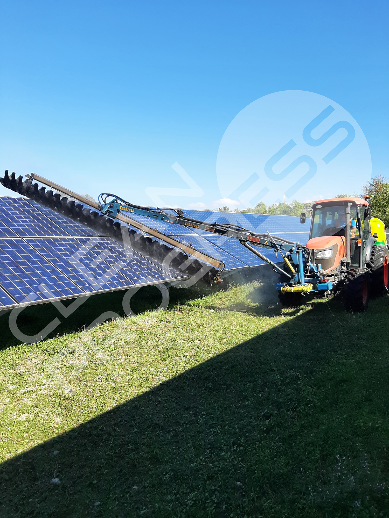 découvrez l'importance de l'entretien de votre toiture photovoltaïque pour garantir une performance optimale de vos panneaux solaires. apprenez comment un nettoyage régulier et des inspections peuvent prolonger la durée de vie de votre système, améliorer son efficacité et maximiser vos économies d'énergie.