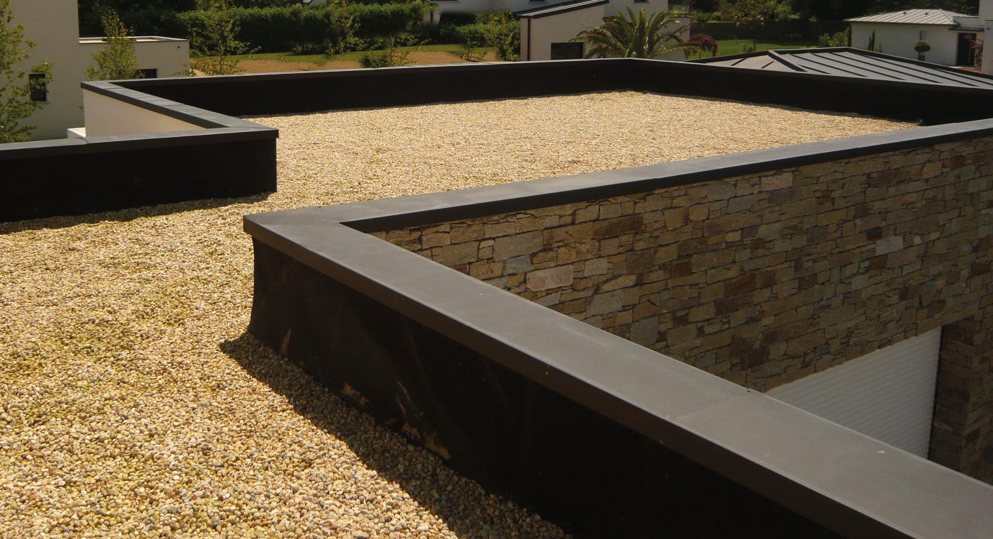 découvrez les avantages de l'étanchéité epdm pour vos projets de construction. ce matériau durable et résistant aux intempéries assure une protection optimale contre l'eau et les infiltrations, tout en offrant une longévité remarquable. idéal pour toitures, balcons et terrasses, l'epdm est la solution fiable pour un habitat toujours sec.