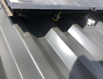 découvrez nos solutions d'étanchéité pour panneaux photovoltaïques, garantissant une protection optimale contre les infiltrations d'eau et prolongeant la durée de vie de votre installation. assurez la performance et la sécurité de vos systèmes solaires avec nos produits de haute qualité.