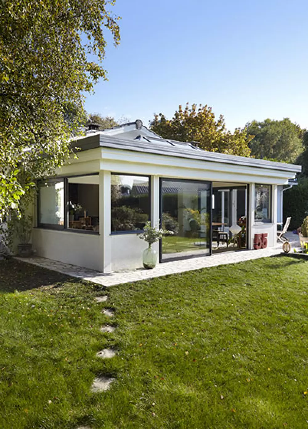 découvrez nos solutions d'extension de toit en acier, alliant durabilité, esthétisme et performance. transformez votre espace de vie avec une toiture moderne et résistante, idéale pour toutes vos envies d'aménagement.